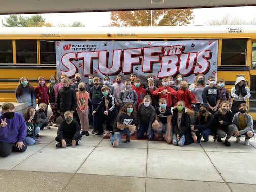 WES stuffed the bus with 6,000 food items